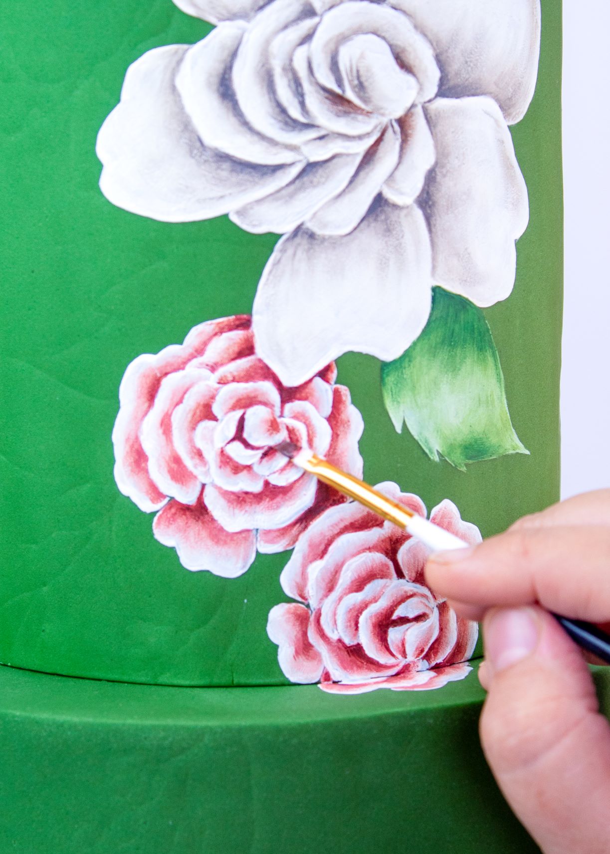 Paint gorgeous flowers step-by-step